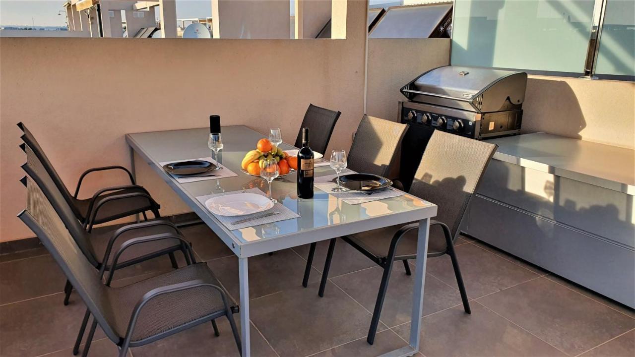 Penthouse 2 Bedrooms In Mil Palmeras 필라데라호라다다 외부 사진