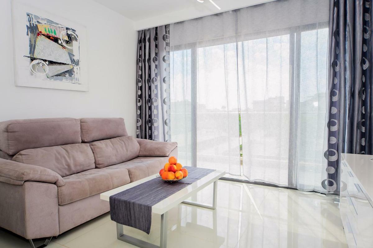 Penthouse 2 Bedrooms In Mil Palmeras 필라데라호라다다 외부 사진